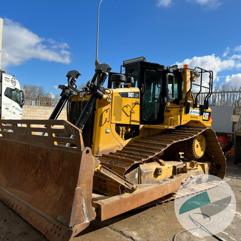 Elmassa Obras Públicas S.A. 2017 Caterpillar D6T